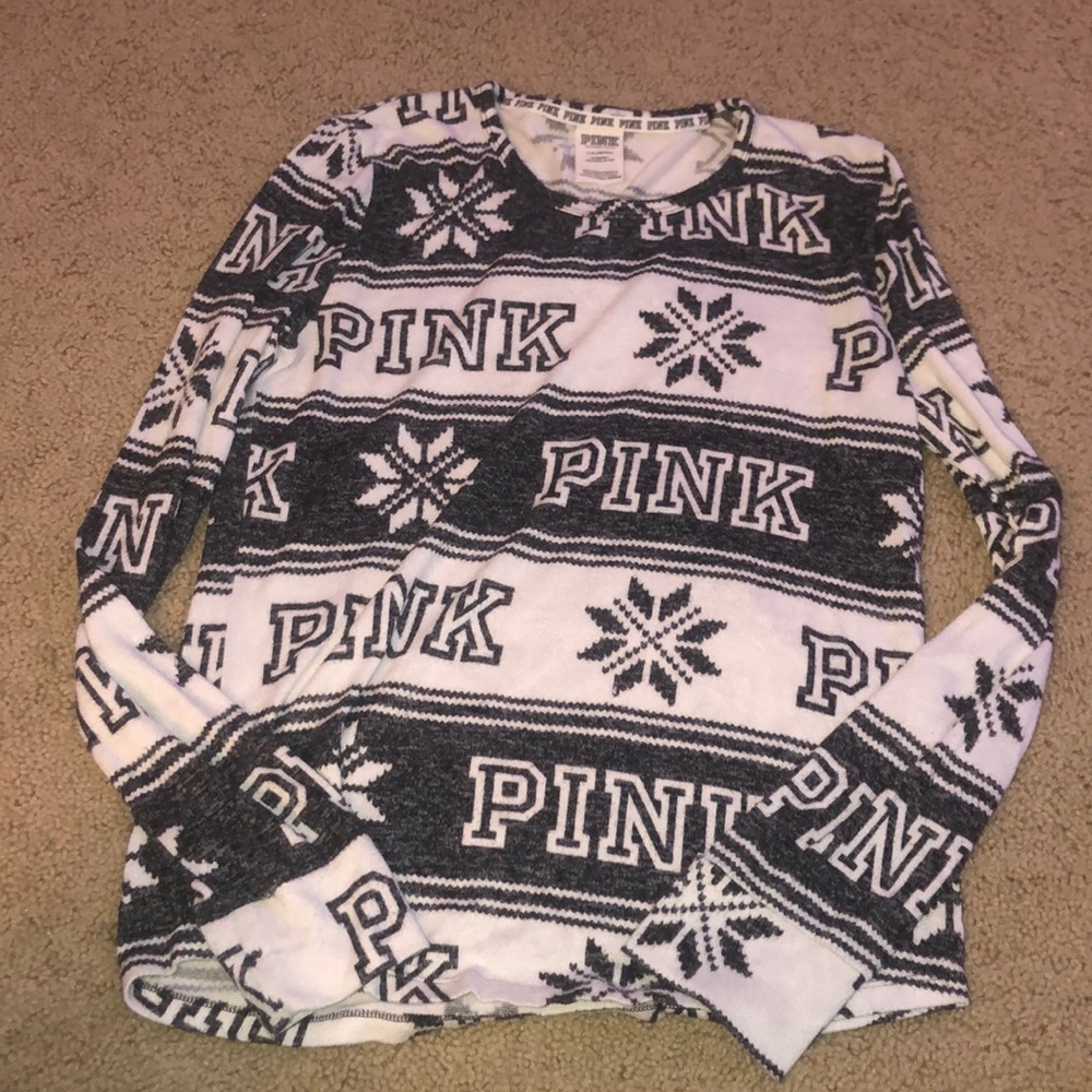 pink sweater